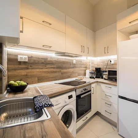 Aquamarine - Flat * إتِيا